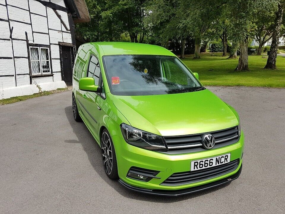 TRC Front Splitter for Volkswagen Caddy 2KN MK4