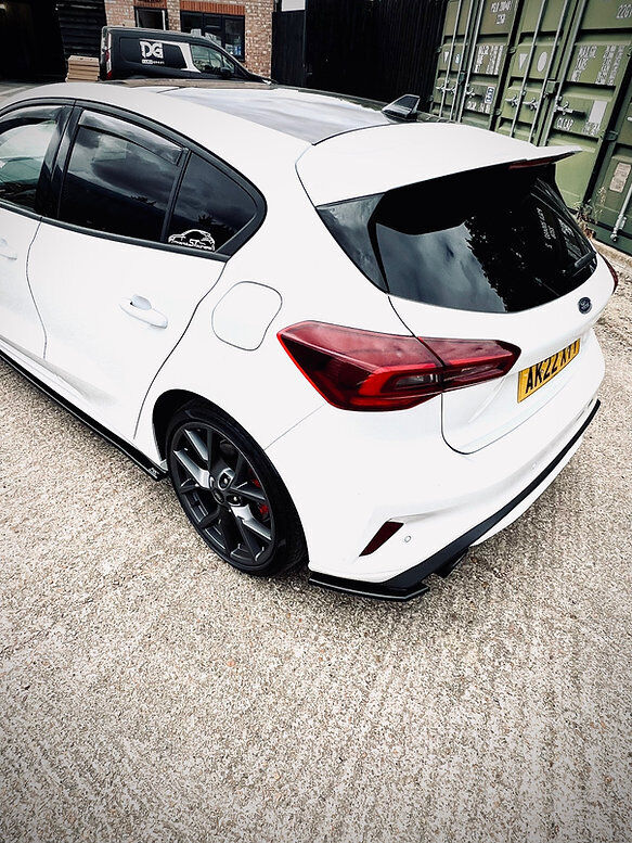 TRC Side Skirt Splitters for Ford Focus MK4.5 ST