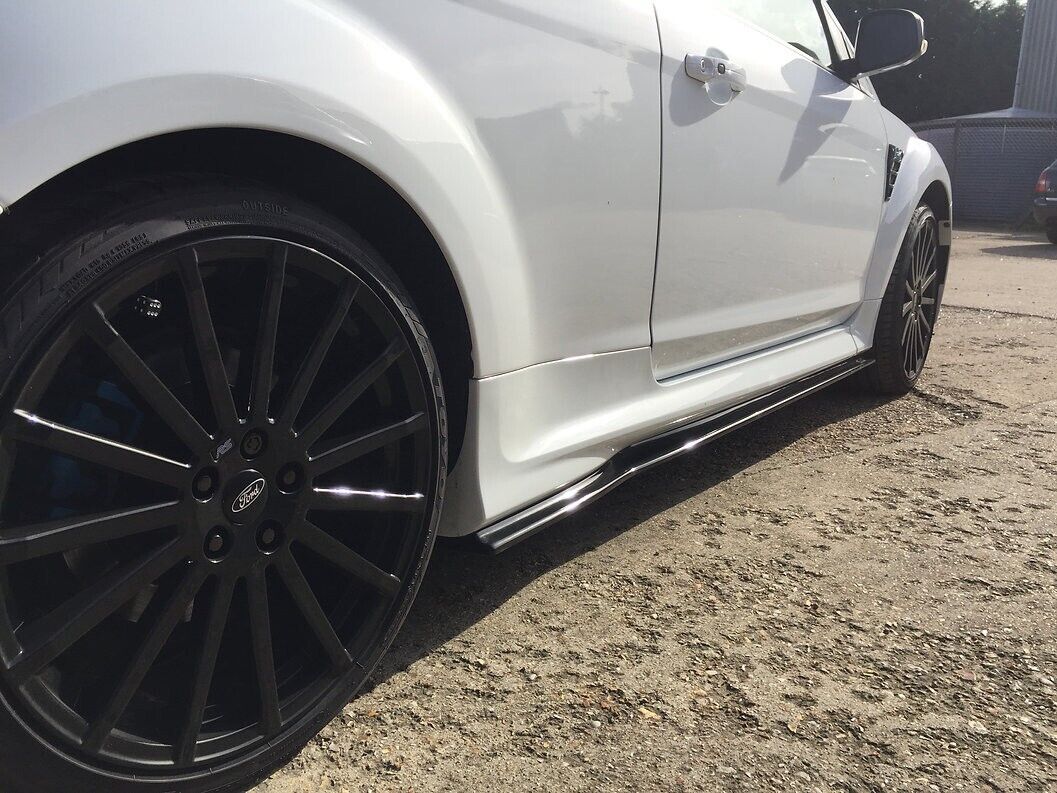 TRC Ford Focus RS MK2 Side Skirt Splitters