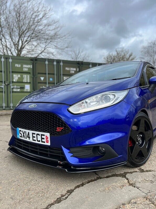 TRC Ford Fiesta MK7.5 ST180 Fog Surrounds