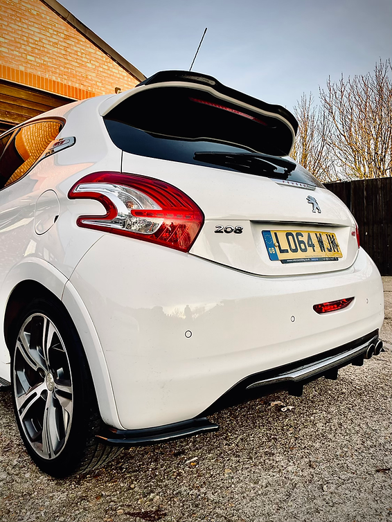 TRC Peugeot 208 GTI Spoiler lip