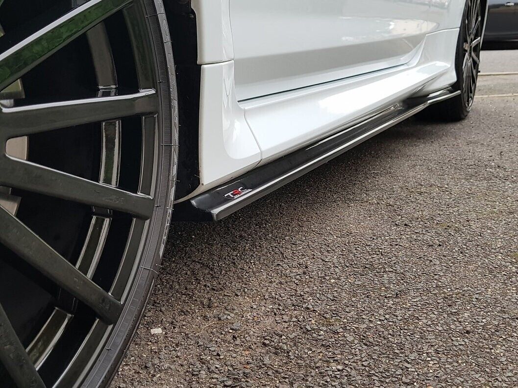 TRC Ford Focus RS MK2 Side Skirt Splitters