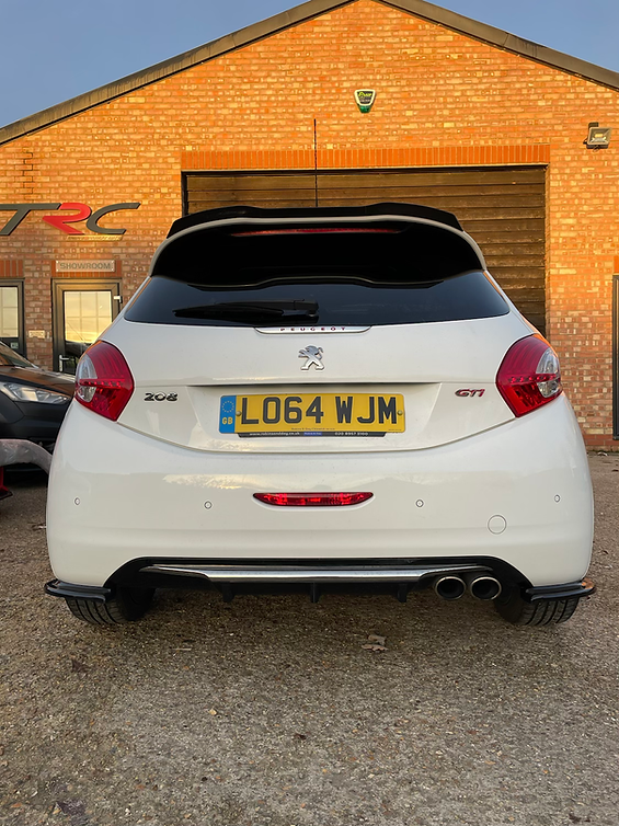 TRC Peugeot 208 GTI Spoiler lip
