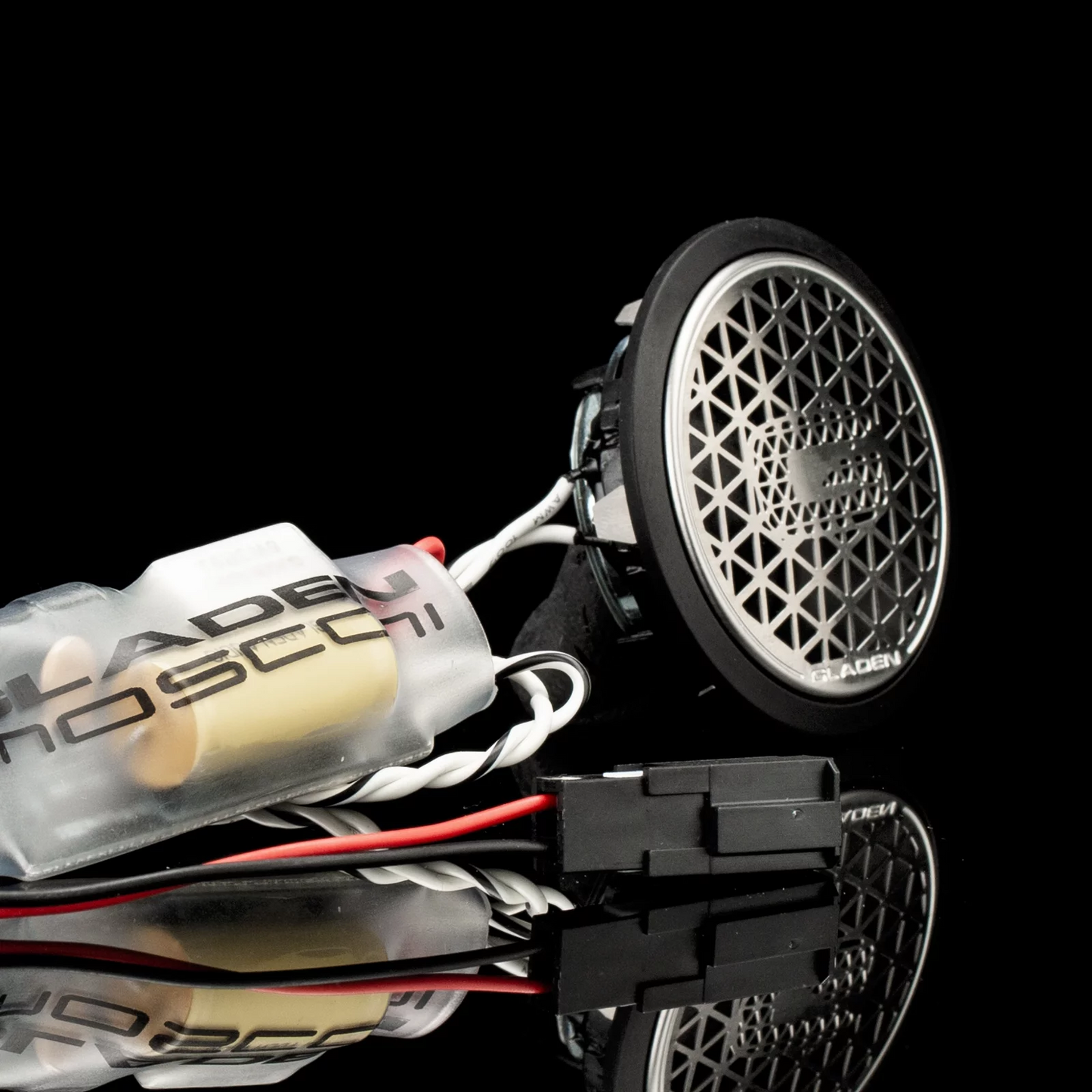 GLADEN ONE - FORD MONDEO MK5 2014 ONWARDS - SPEAKER UPGRADE KIT PLUG & PLAY