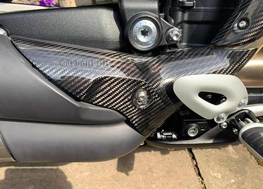 Carbon Fibre Triumph Rocket 3 Black, GT, R Mid exhaust 1 into 2 heat shield