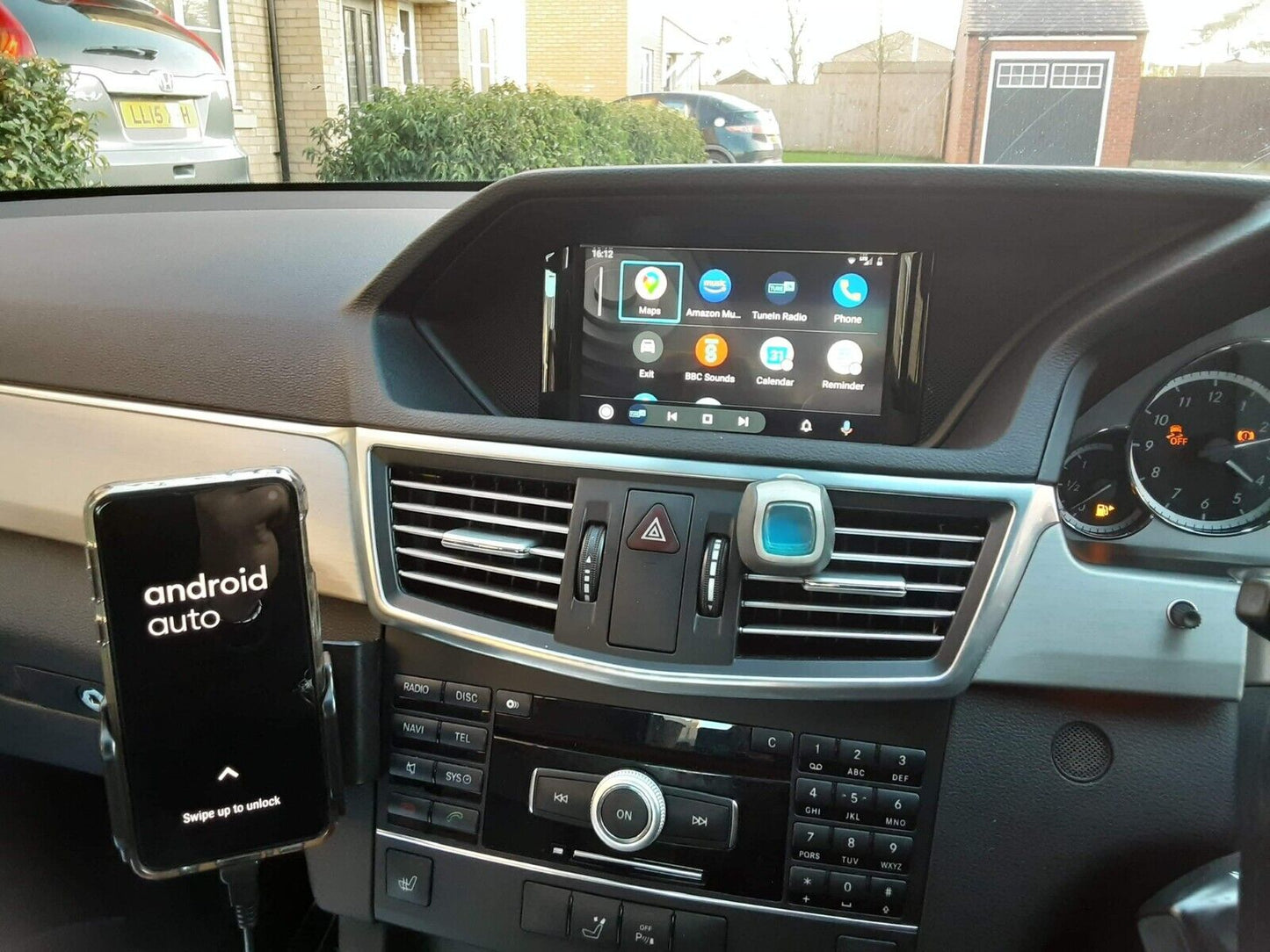 Mercedes E Class W212 2010-2014 CARPLAY AND ANDROID AUTO UPGRADE KIT