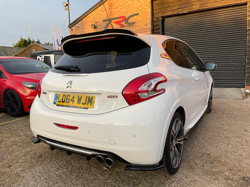 TRC Peugeot 208 GTI Spoiler lip