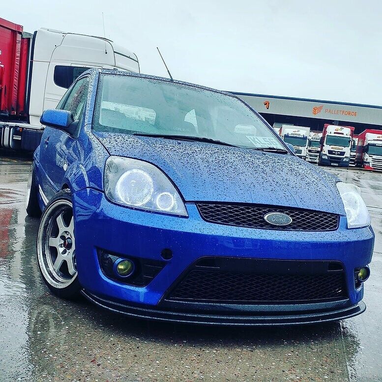 TRC Front Splitter for Ford Fiesta MK6 ST150 / Zetec S