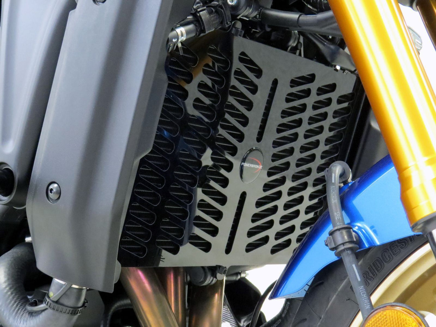 Cooler Grill Radiator Guard (PLASTIC) YAMAHA ,MT-09, XSR900, GP,