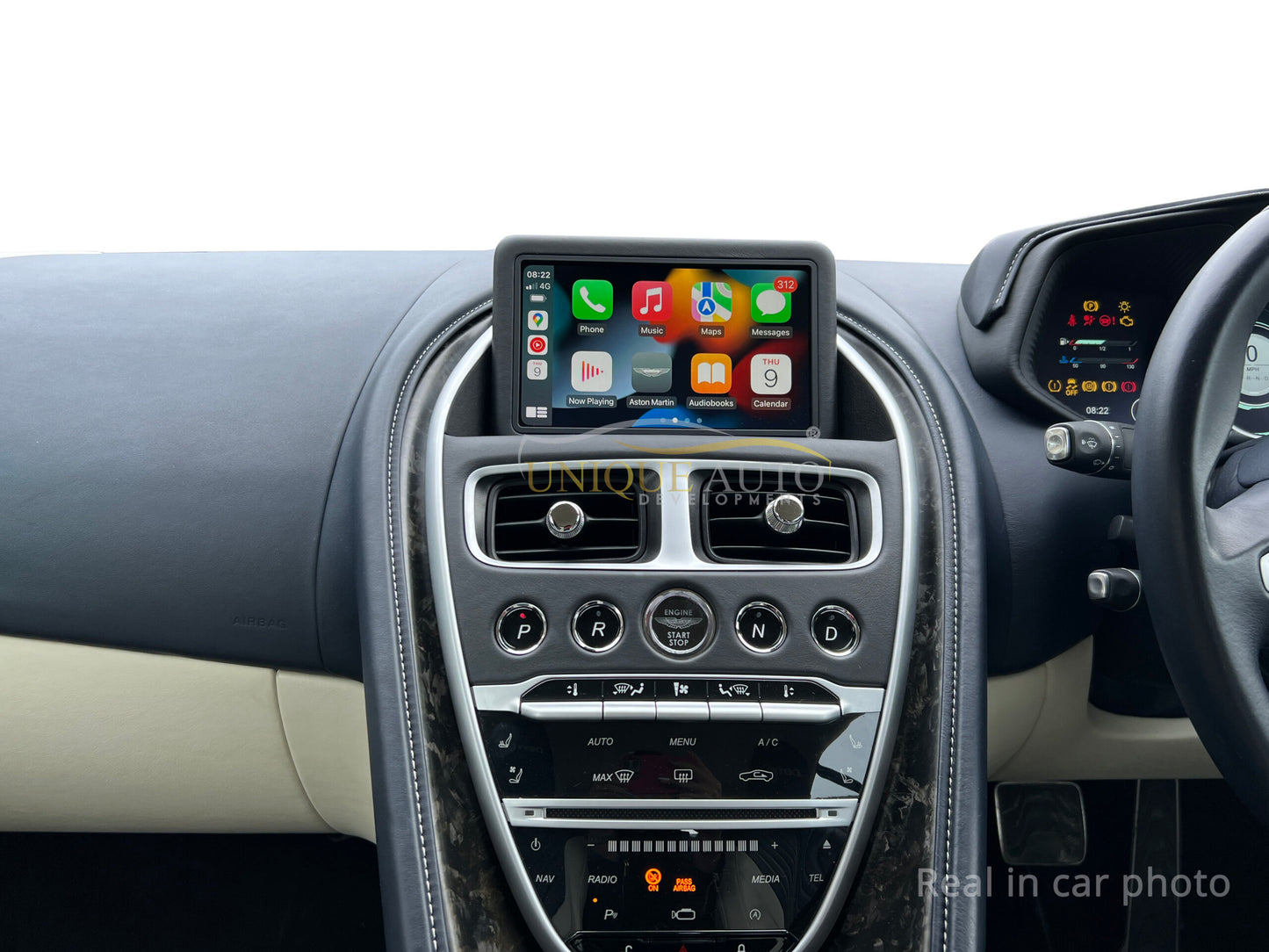 WIRELESS APPLE CARPLAY ANDROID AUTO INTERFACE FOR ASTON MARTIN DB11 IDC-ASTN