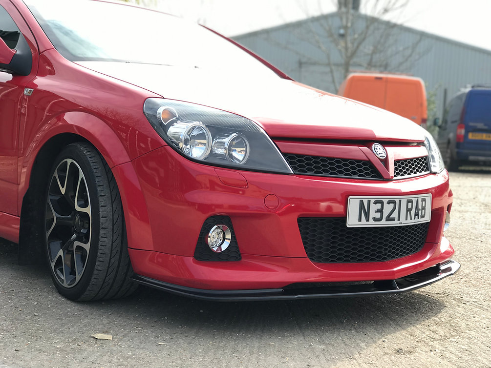 TRC Vauxhall Astra H VXR Front Splitter