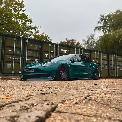 TRC Dark Ghost - Tesla Model 3 Full Bodykit