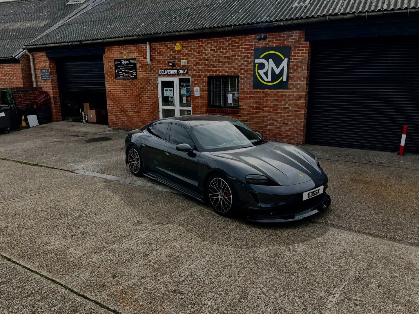 TRC Porsche Taycan inc. Cross Turismo & Turbo S Models Full Splitter Kit