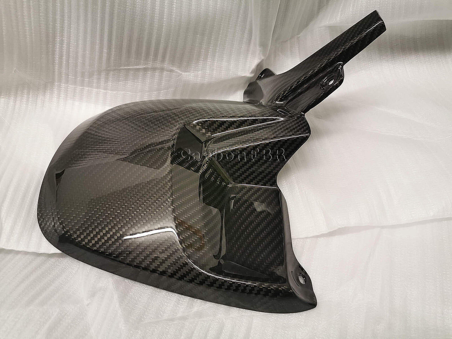 Carbon Fibre Triumph Rocket 3 Black, GT, R hugger rear fender carbon FBR
