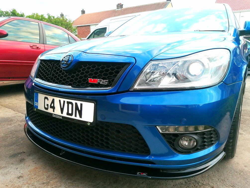 TRC Skoda Octavia MK2 VRS Front Splitter
