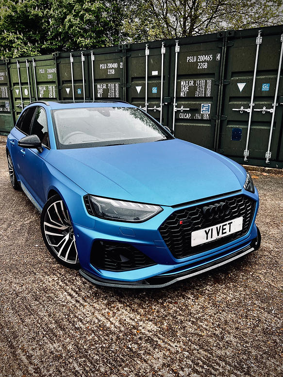 Dark Ghost - Audi RS4 B9.5 Front Splitter