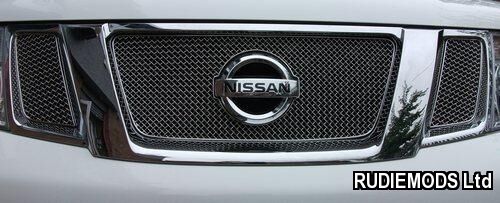 Zunsport fits Navara 2010-2012 Upper  Front  Grille Set 3 piece