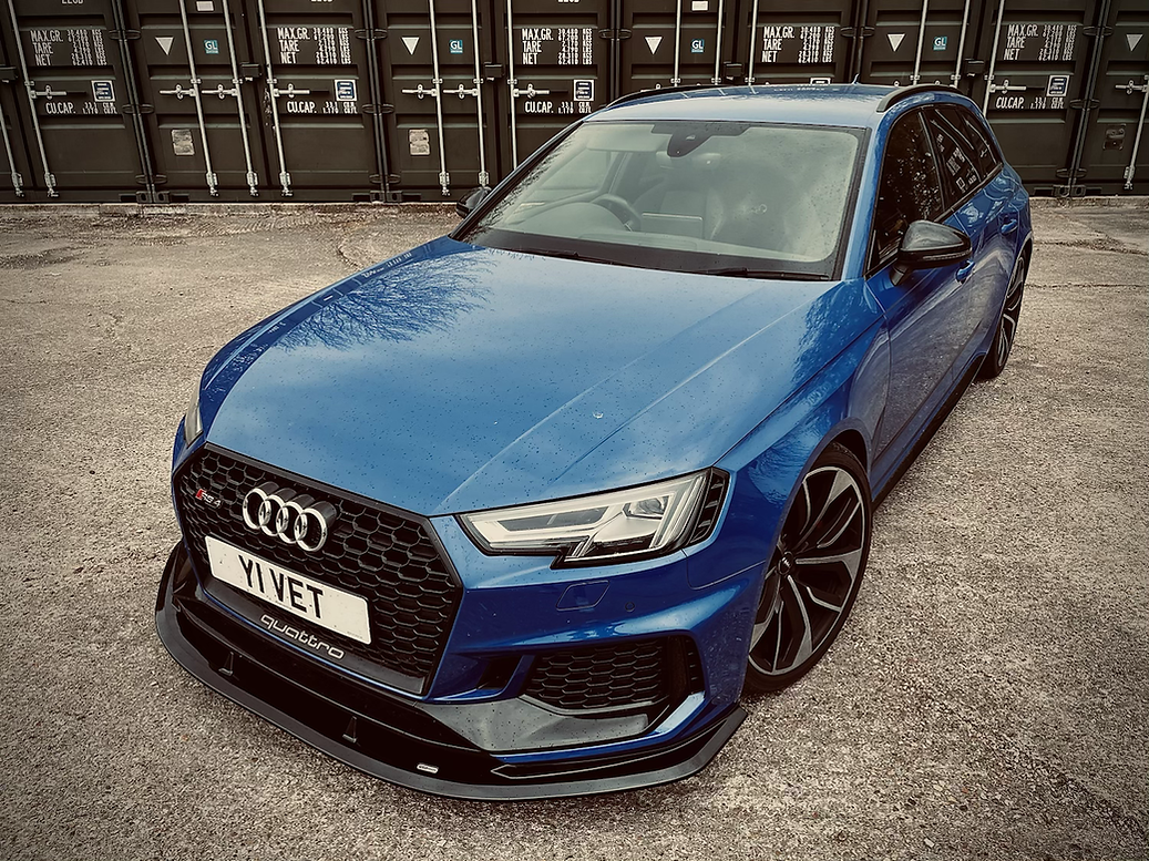 Dark Ghost - Audi RS4 B9 Front Splitter