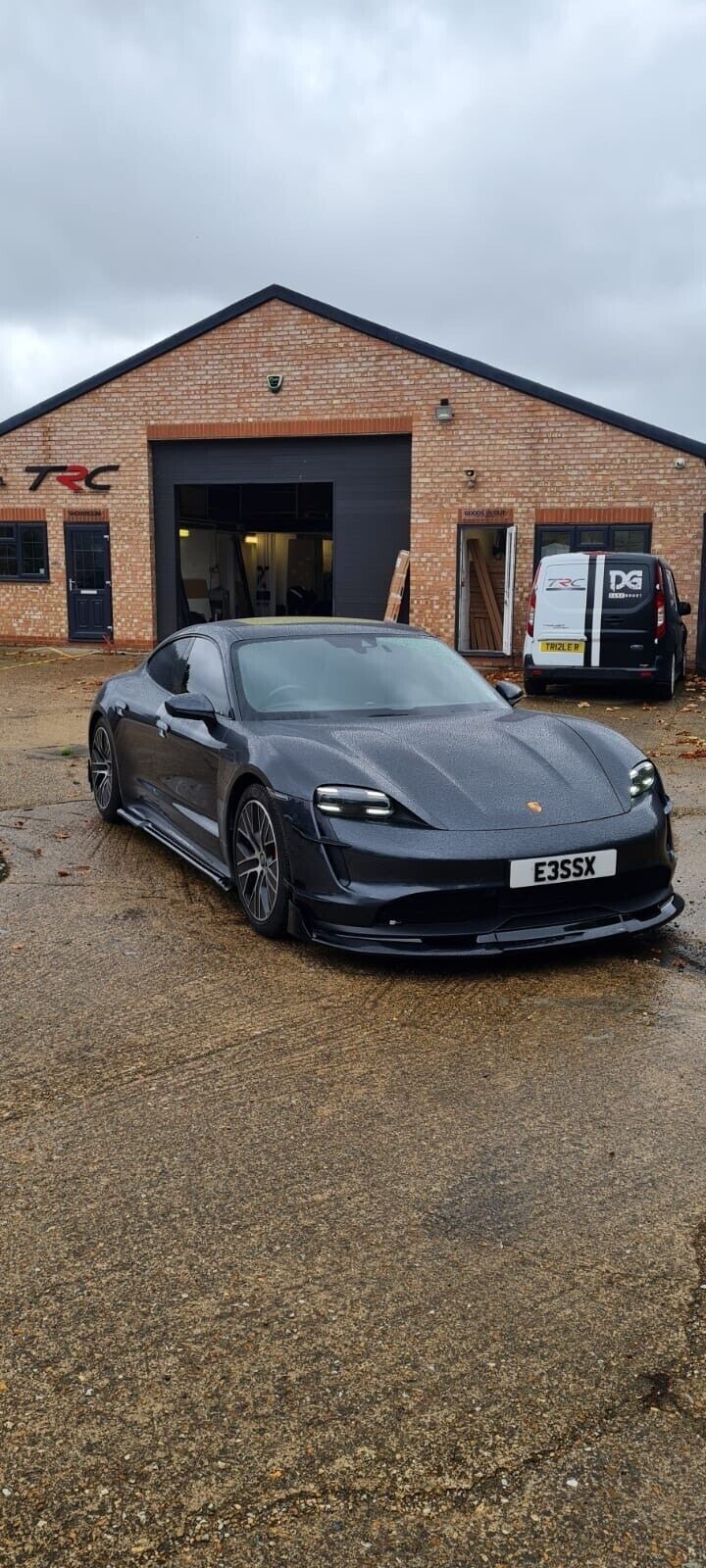 TRC Porsche Taycan inc. Cross Turismo & Turbo S Models Full Splitter Kit