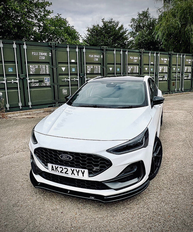 TRC Front Splitter for Ford Focus MK4.5 ST