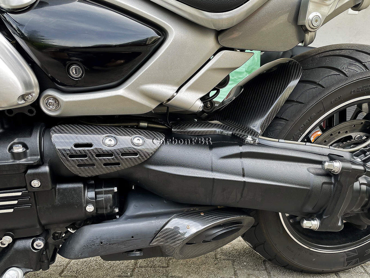 Carbon Fibre Triumph Rocket 3 Black, GT, R hugger rear fender carbon FBR