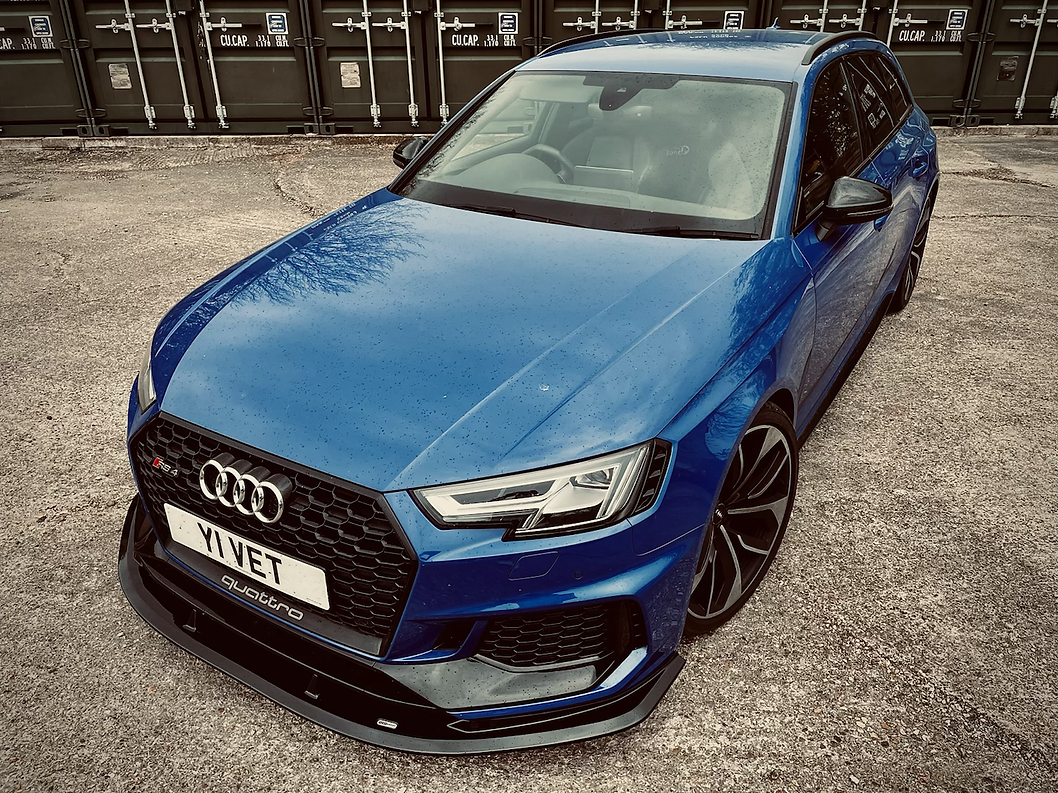 Dark Ghost - Audi RS4 B9 Front Splitter