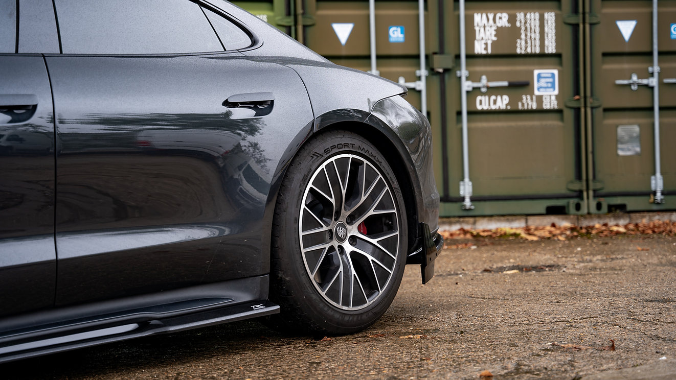 TRC Porsche Taycan inc. Cross Turismo & Turbo S Models Full Splitter Kit